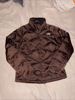 The North Face Women's Brown Quilted Puffer Jacket 550
